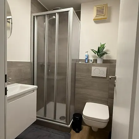 Modern With Parking *