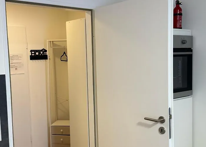 شقة Modern With Parking