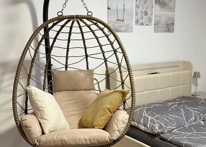 Modern With Parking شقة وبرتال